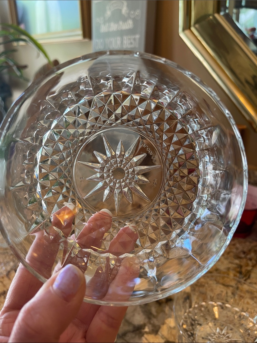 1960s USA Clear Cut Glass Serving Bowls /Elegant Sunburst Star Pattern Set of 4